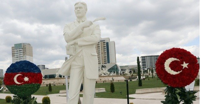 ahmet-cevat-fatih-akkaya-001.jpg