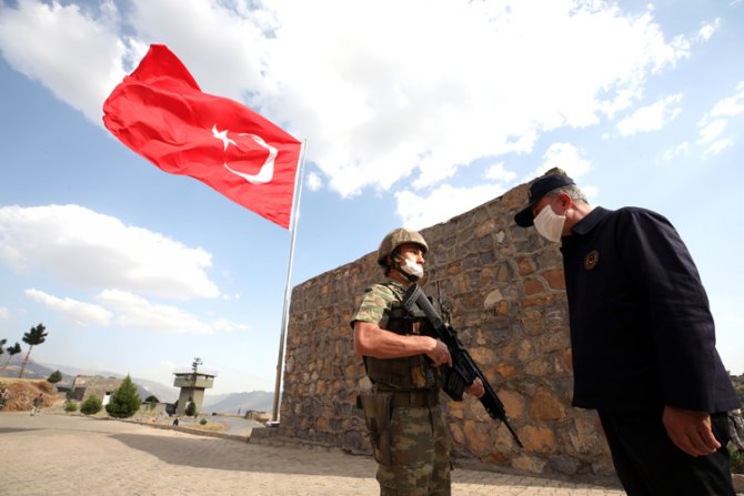 akar4.jpg
