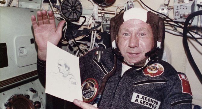 alexei-leonov-001.jpg