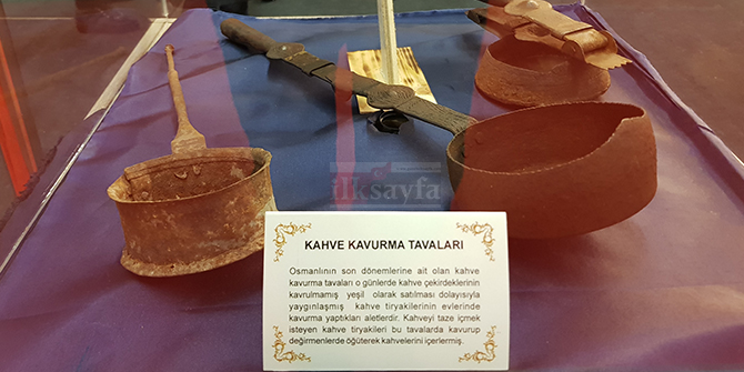 ankara-kahve-ve-cikolata-festivali,-kahve-festivali,-abdulhamid-han’in-kahve-ictigi-fincan,turkiye-kahve-muzesi.jpg