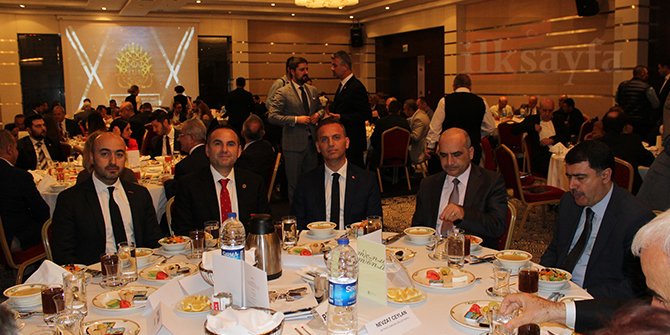 atid-baskani-birol-akman,iftar-programi,-mustafa-destici,-vasip-sahin,.jpg