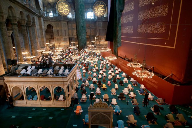 ayasofya-bayram2.jpg