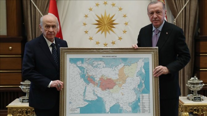 bahceli.jpg