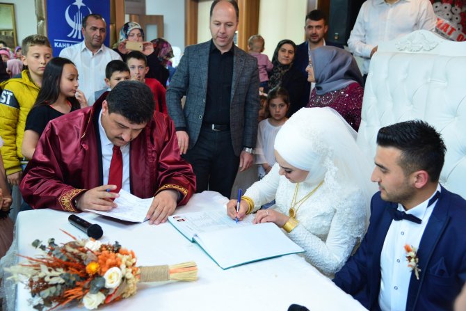 baskan-oguz-100-nikah-kiydi-(3).jpg