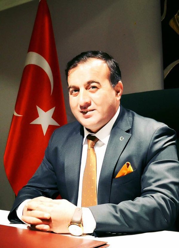 cubuk-is-adamlari-dernegi-baskani-yasin-ozen.jpg