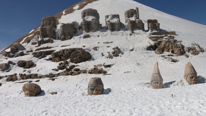 dunya-mirasi-nemrut.jpg