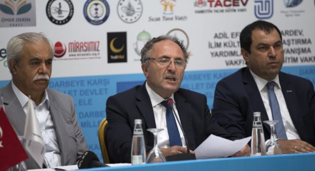 hamza-akbulut.jpg