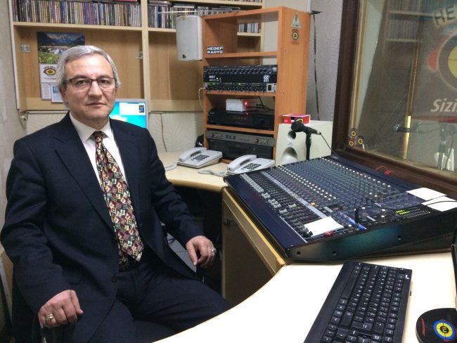 hedef-radyo-kemal-sahin.jpg
