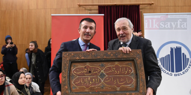 ilber-ortayli,-gazi-mustafa-kemal-ataturk’un-ankara’ya-gelisinin-100’uncu-yili,-julien-sutunu,-zincirli-camii,-hukumet-konagi,,,,,,.jpg