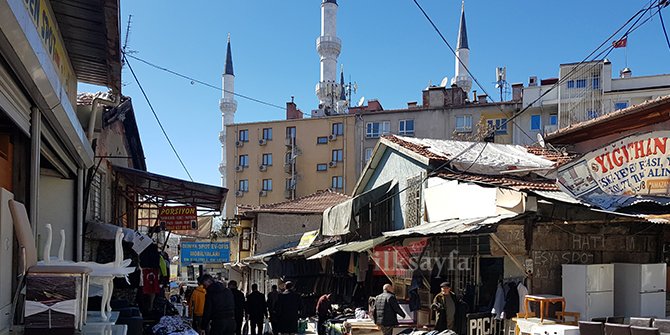 itfaiye-(hergele)-meydani.jpg
