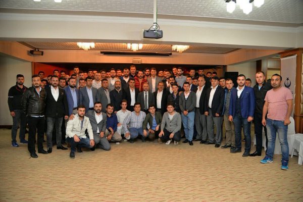 kahramankazan-ak-parti-genclik-kollari,-lokman-erturk,-ali-yildiztepe.jpg