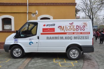 muzebus.jpg