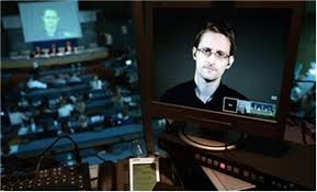 snowden3-001.jpg