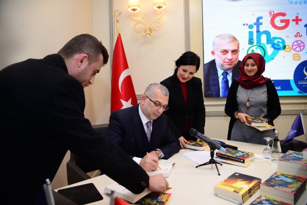 sosyal-medya-akademisinde-ilk-ders--(8).jpg
